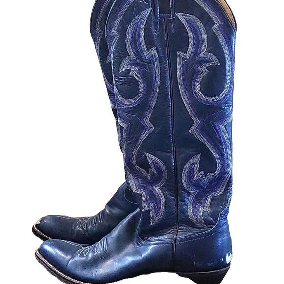 Mercedes Boot 👢   - Picture 1 of 4